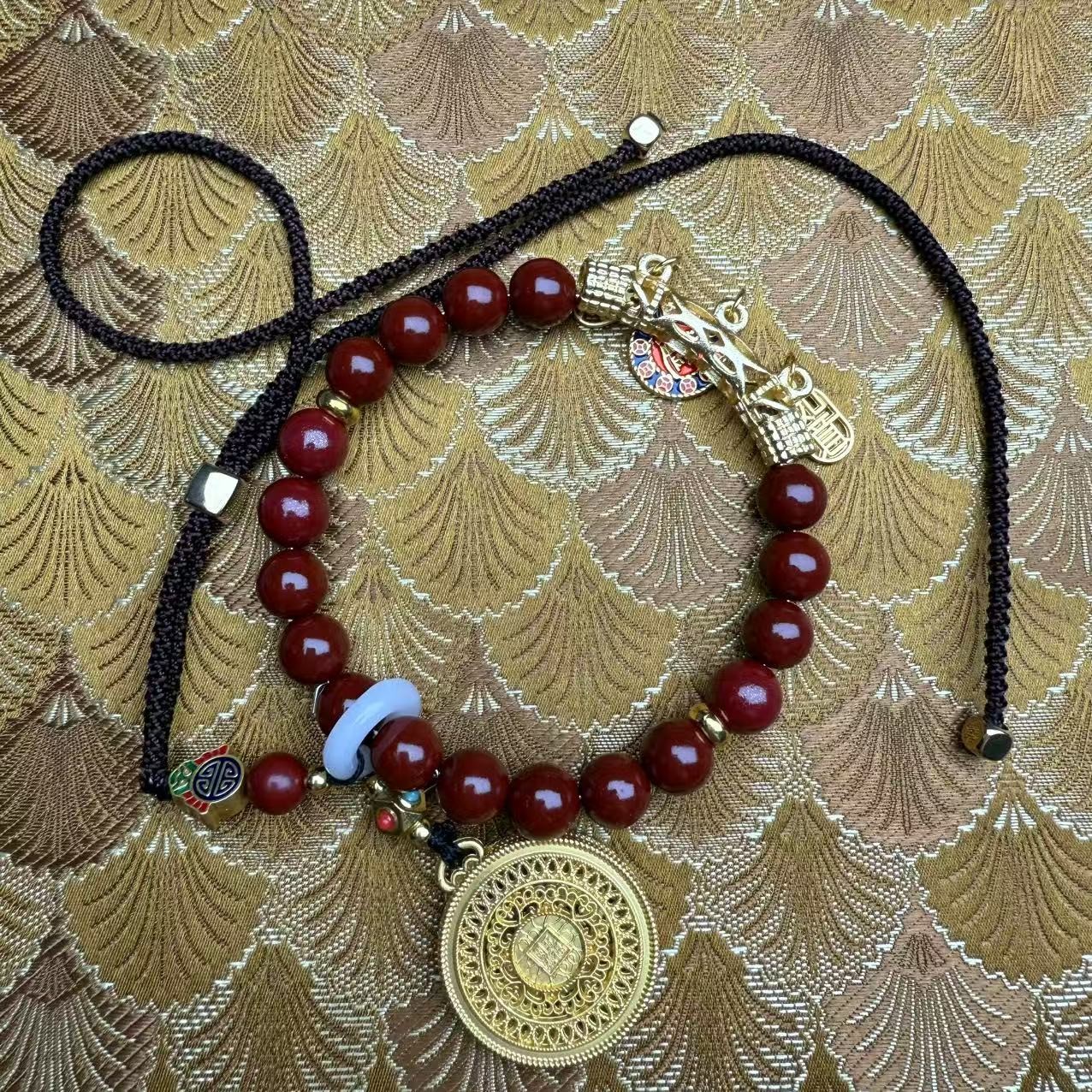 天然辰砂【 炎轩文趣斋】红色车挂圆珠朱砂zs（不带礼盒）