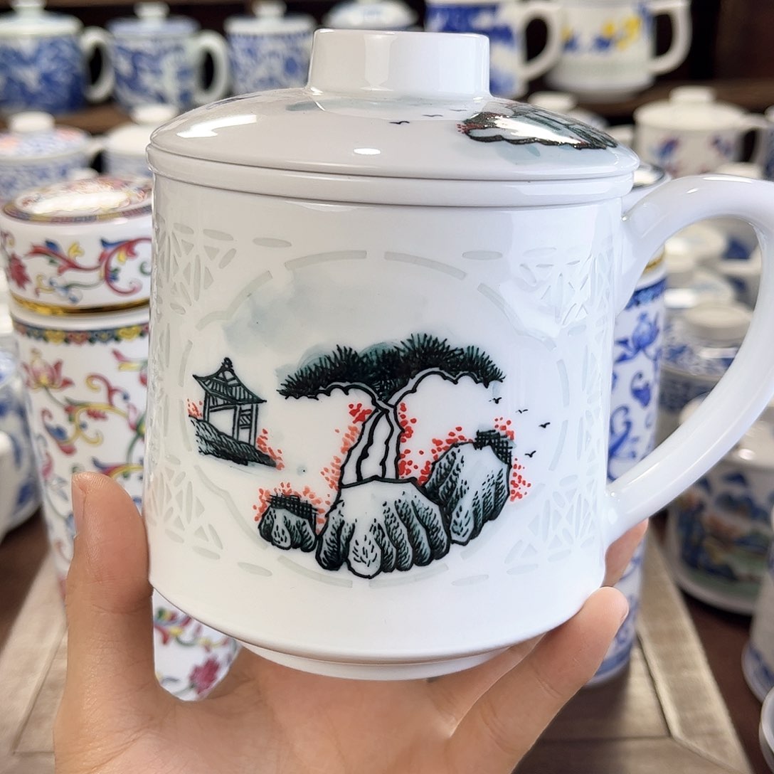 V****U景德镇陶瓷马克杯带盖