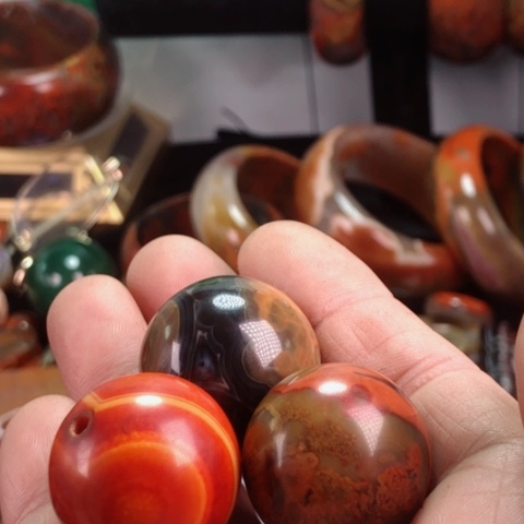 玛瑙/玉髓手串未镶嵌k*i