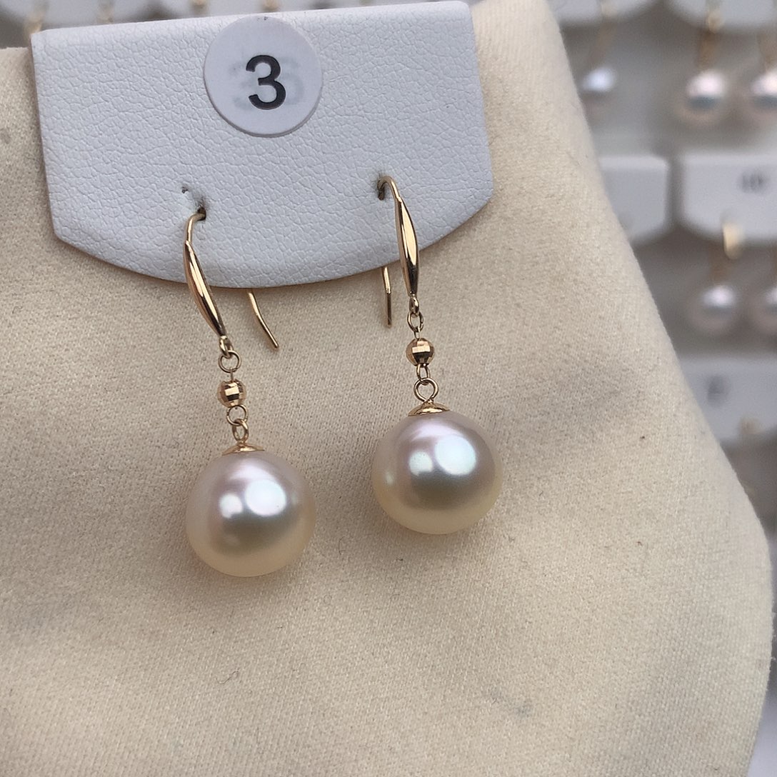 海水珍珠耳饰18K金镶嵌