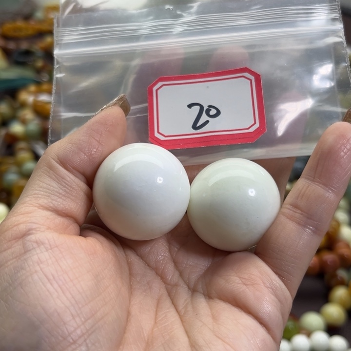 蛇纹石玉未镶嵌手链