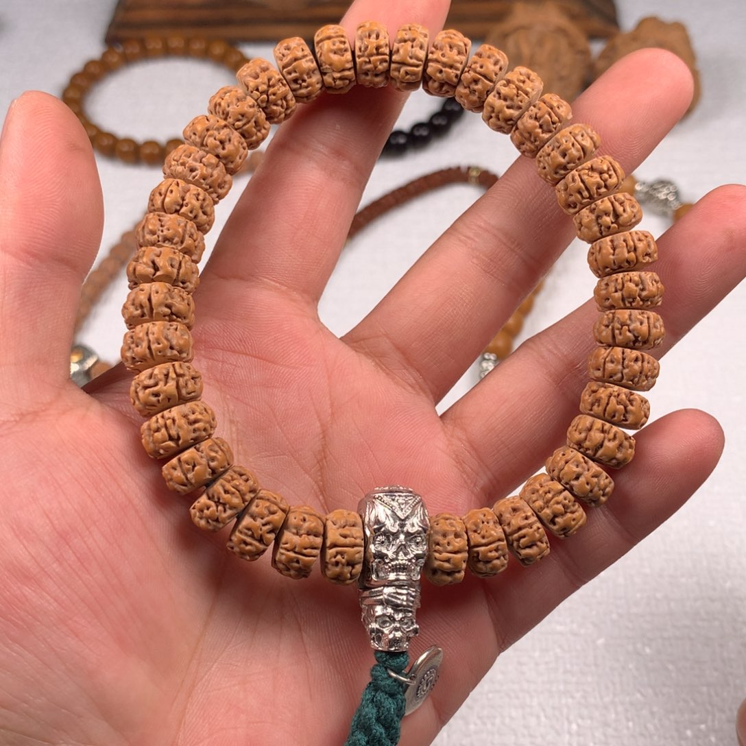 猴头核桃吊坠2555558886