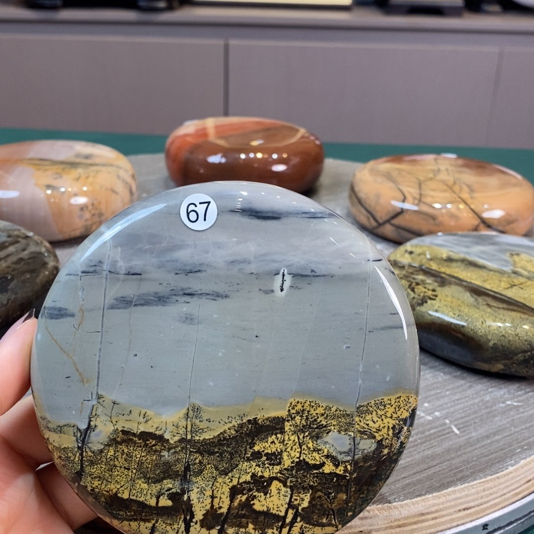 石材广西国画石草花石