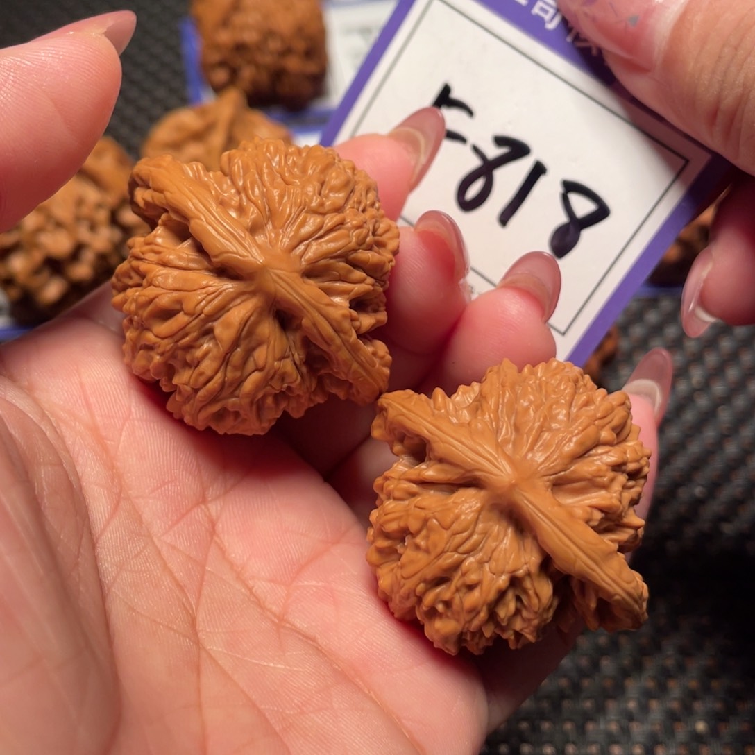 桃核把件818号霞云岭41