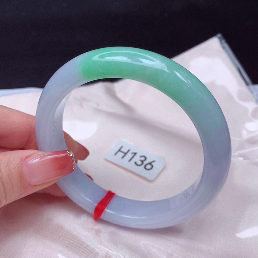 翡翠手镯未镶嵌手镯59