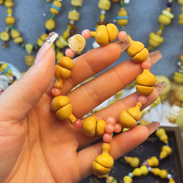 木圆圆放漏葫芦手串