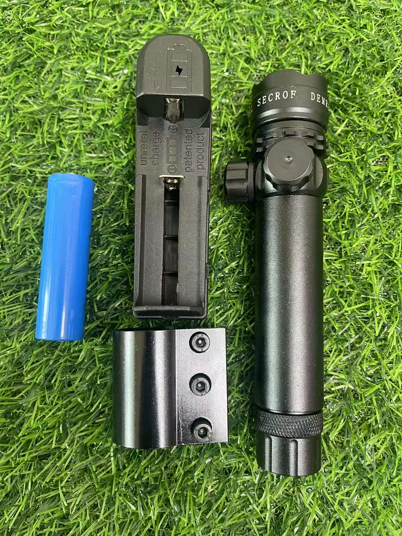 绿外线激光瞄准器上下左右可调抗震户外精准定位长续航可充电镭射