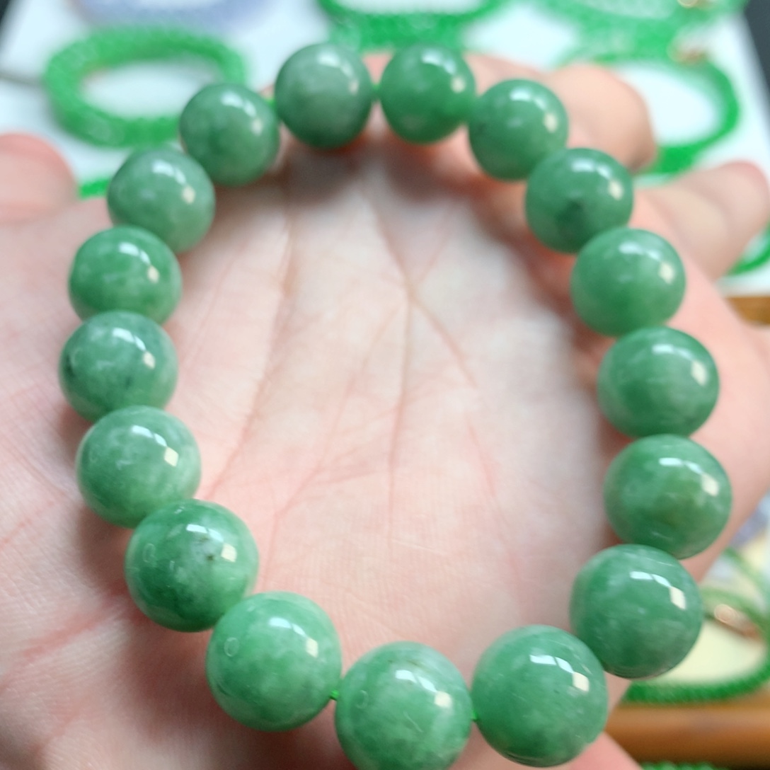 翡翠未镶嵌手链翡翠