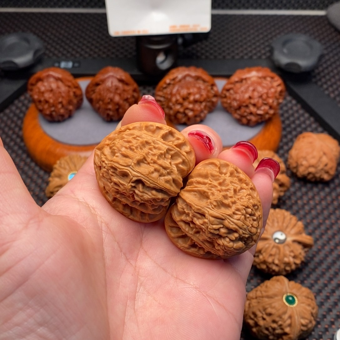 文玩核桃把件海***空三角