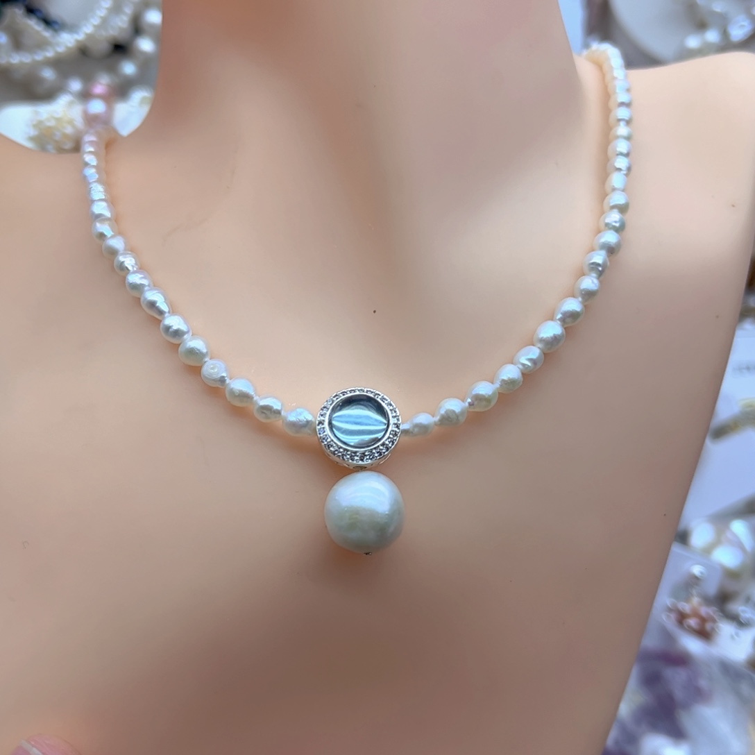 淡水珍珠颈饰未镶嵌