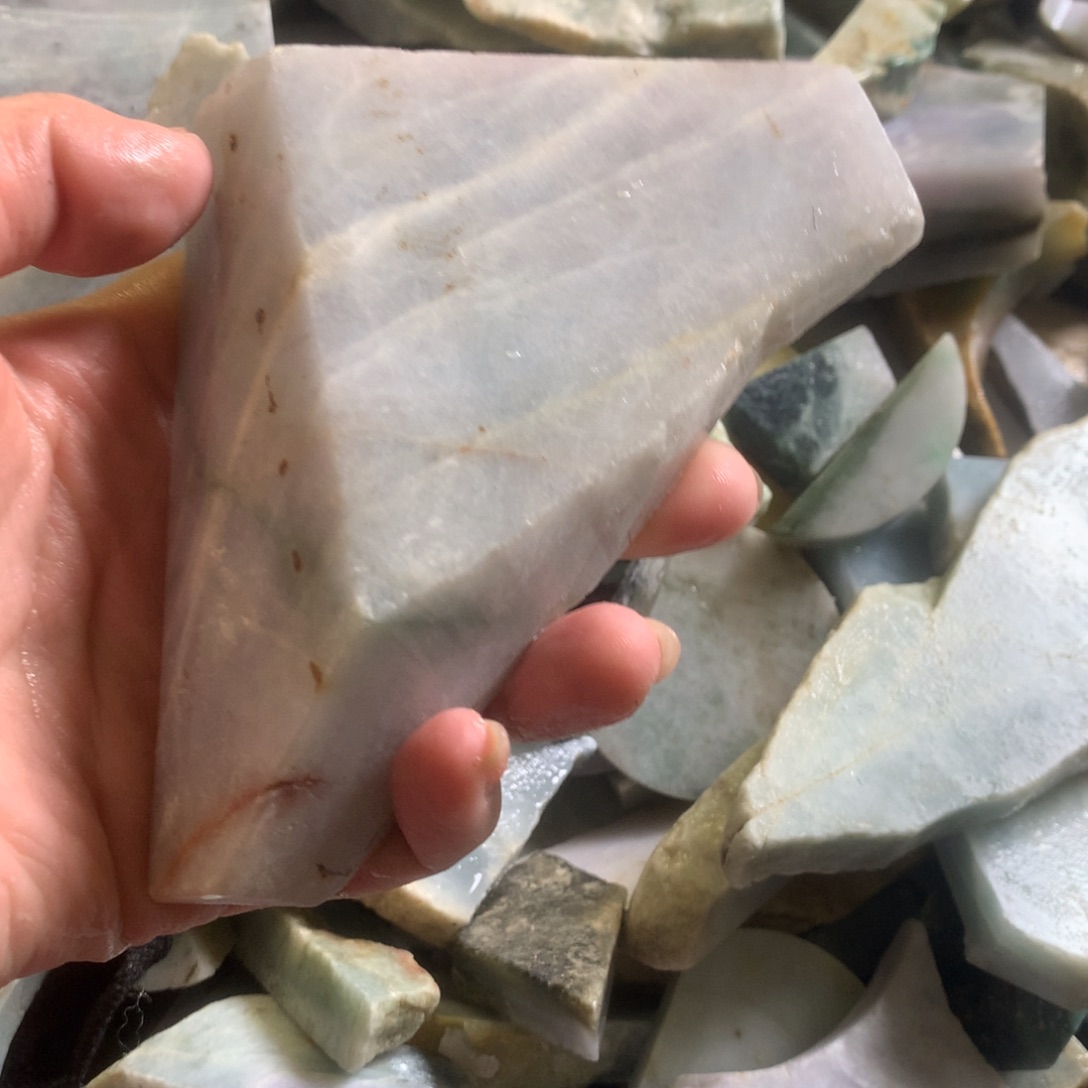 翡翠颈饰未镶嵌缅甸翡翠