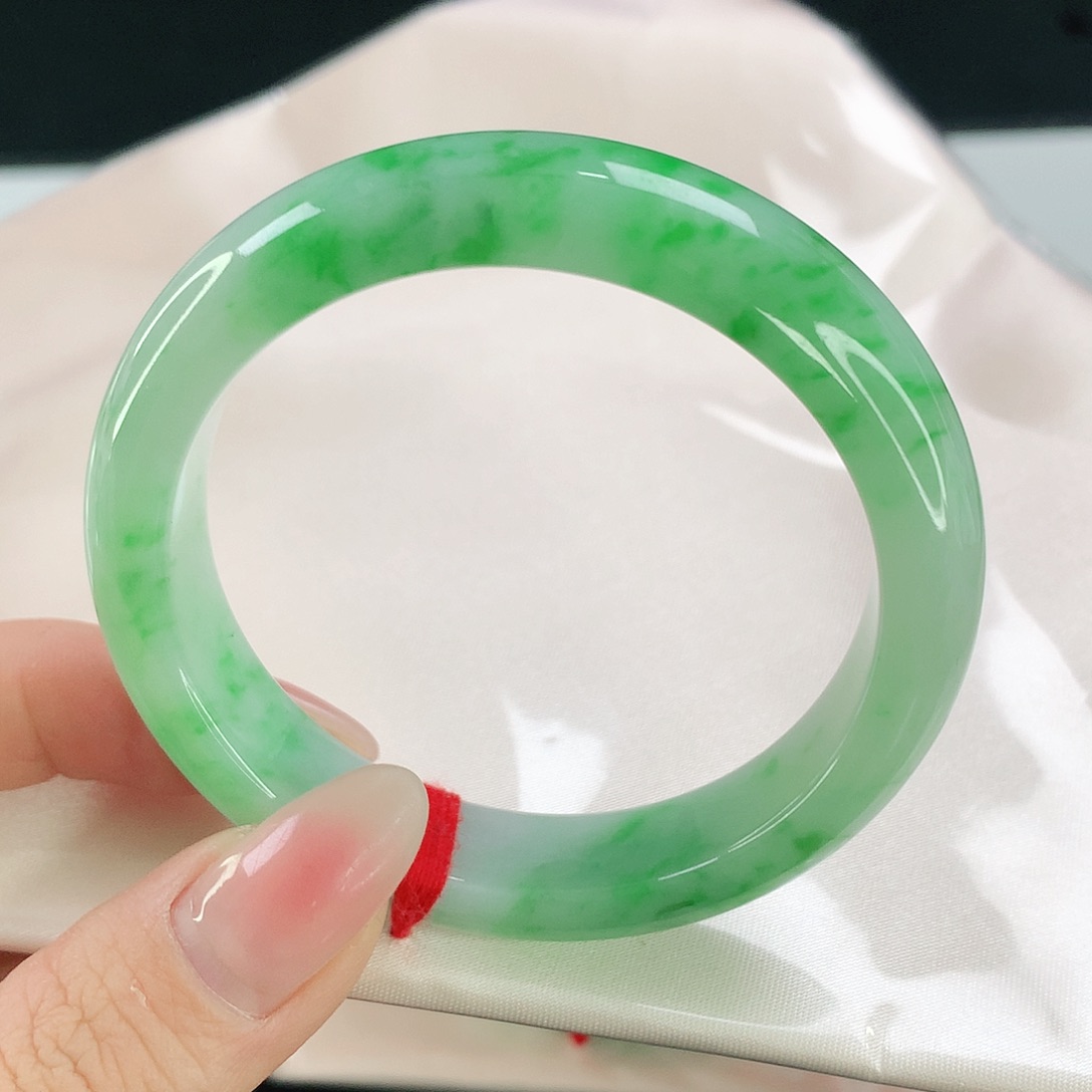 未镶嵌手镯翡翠813