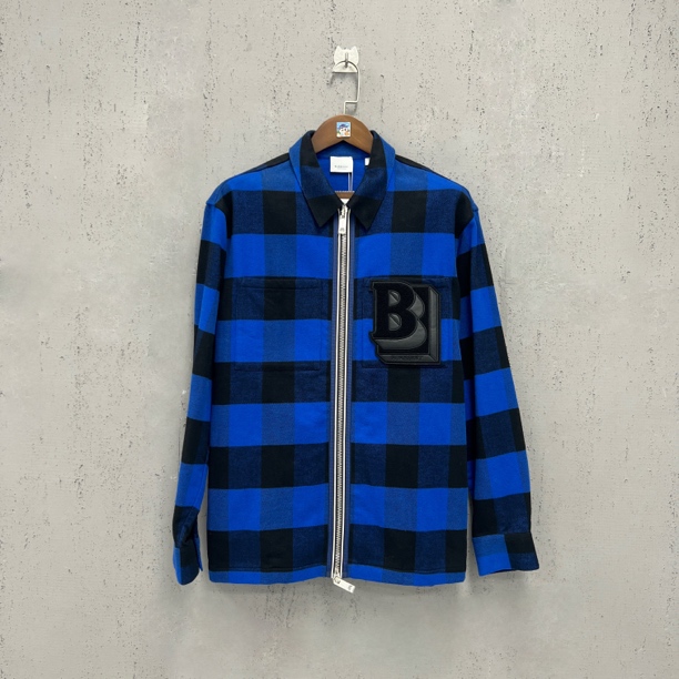 未使用 BURBERRY/博柏利 burberry胸前大植绒标拉链外套m码