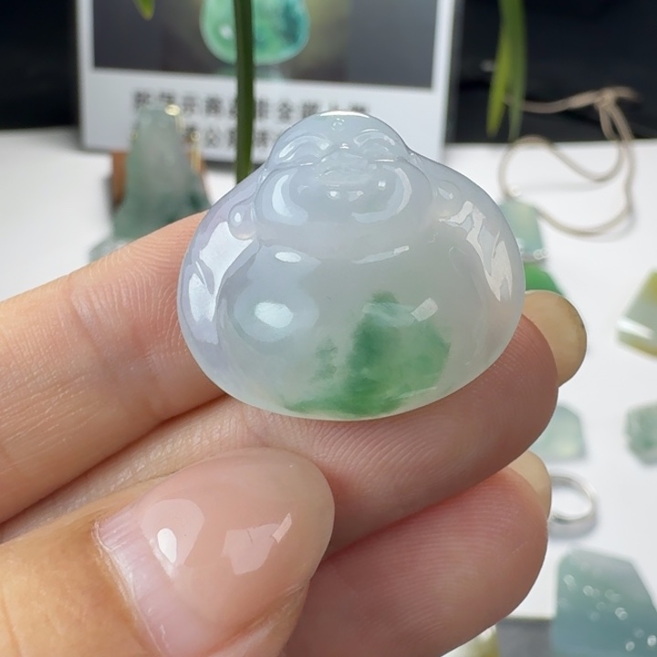 定制翡翠未镶嵌翡翠佛公