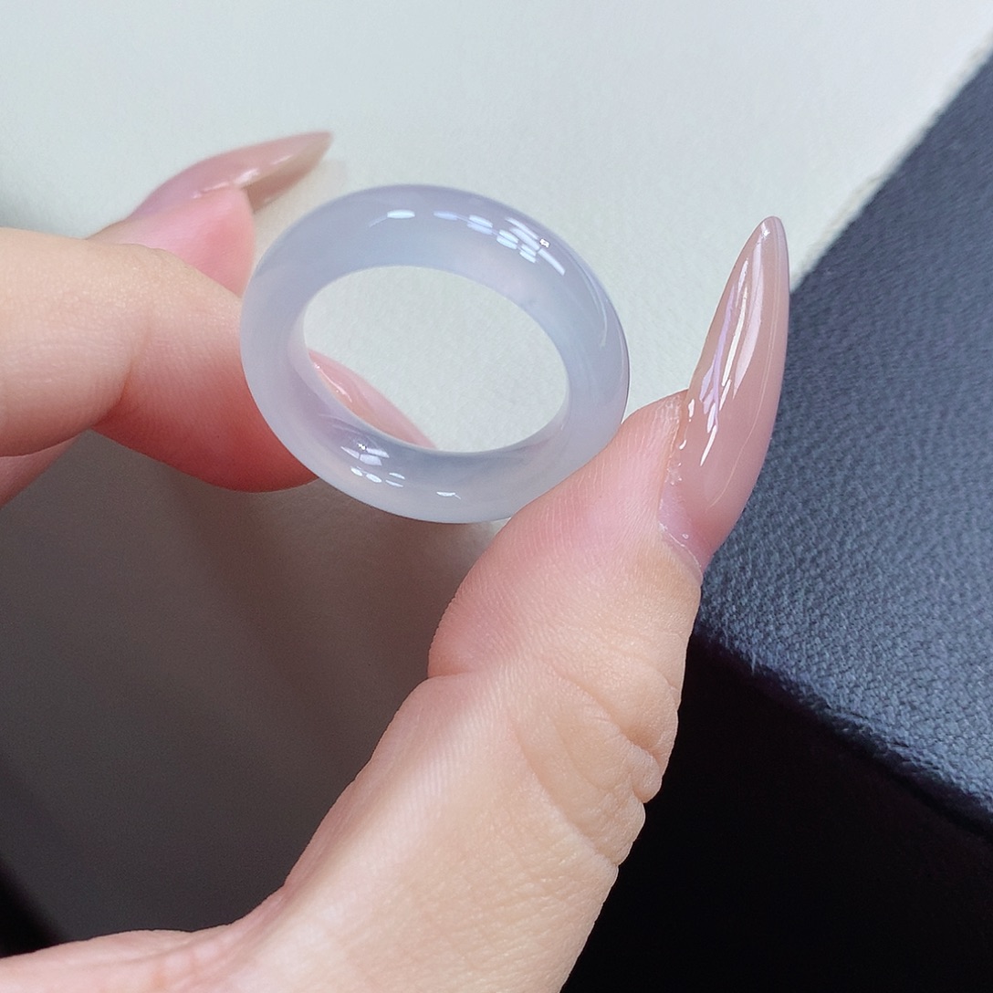 翡翠未镶嵌戒指16号