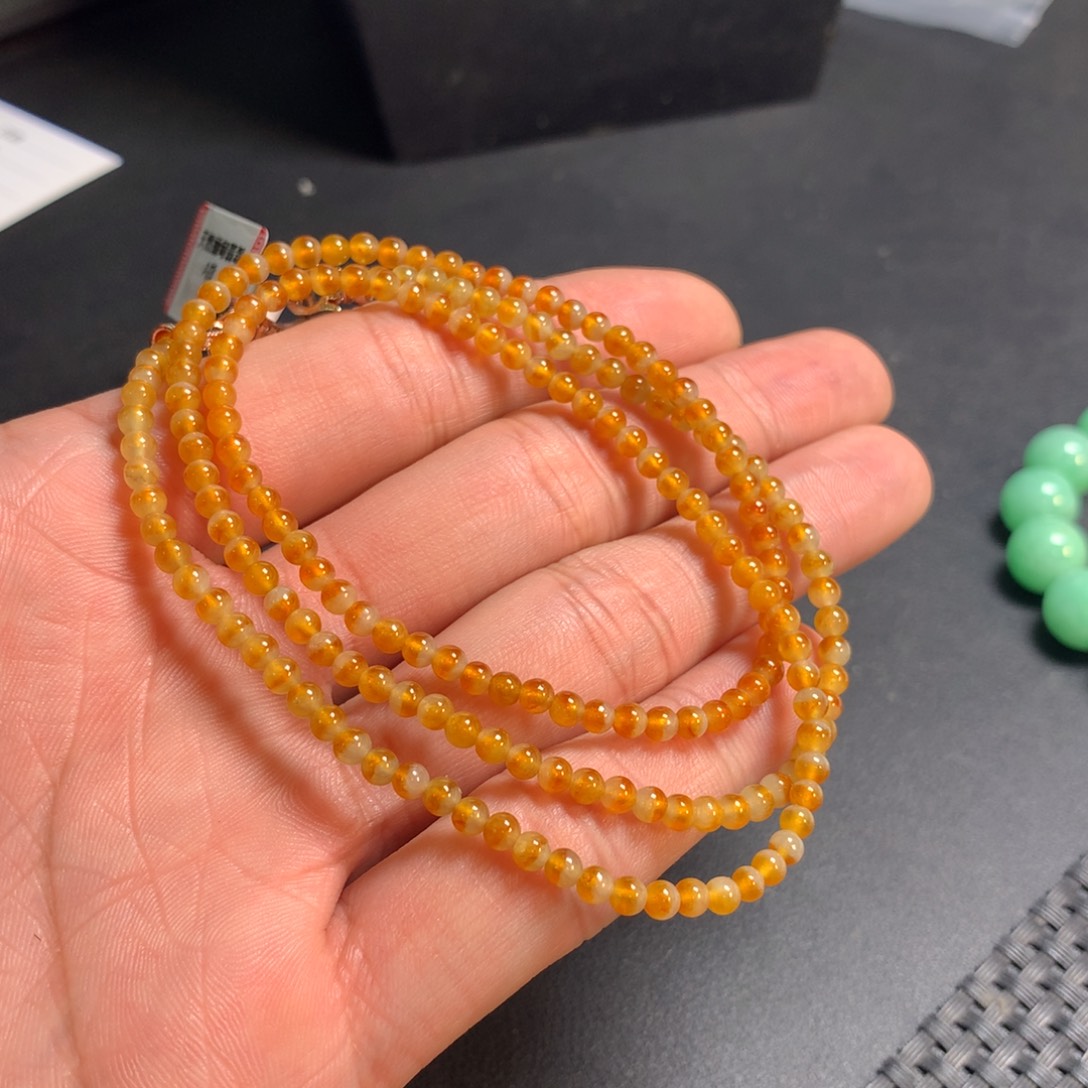 翡翠未镶嵌颈饰项链