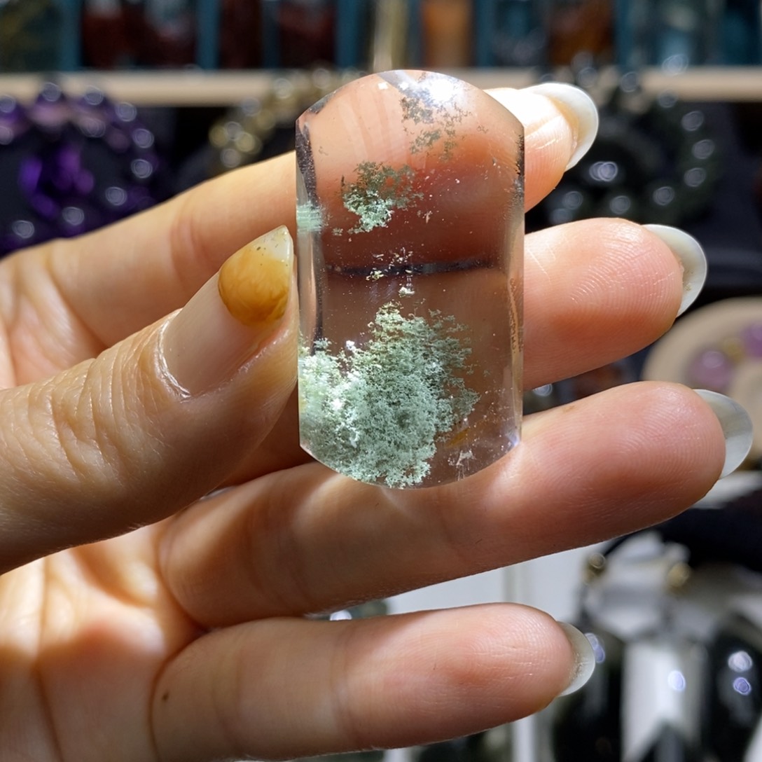 未镶嵌颈饰水晶宋绿幽灵