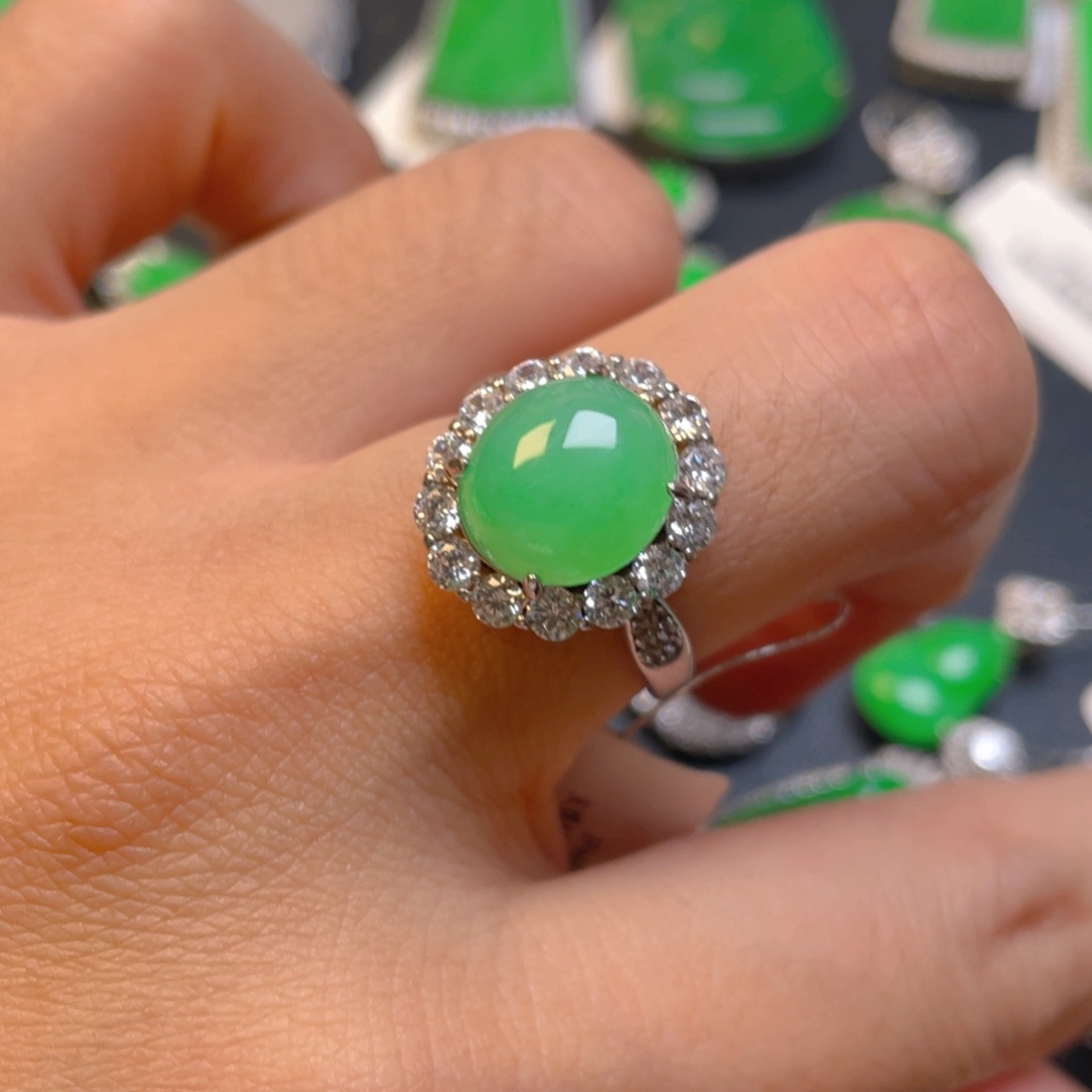 翡翠银S925镶嵌颈饰戒指