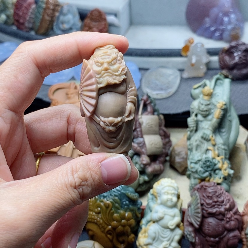 【闪购商品】定制石英质玉吊坠未镶嵌