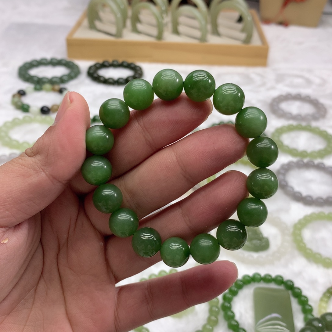 和田玉未镶嵌手串（碧玉12）