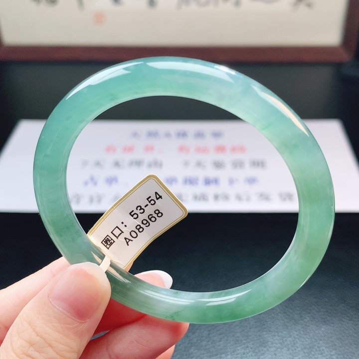 翡翠未镶嵌手镯翡翠手镯95