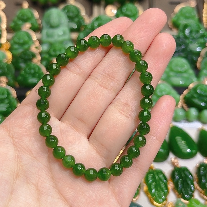 和田玉（碧玉）手串未镶嵌6m冰底辣绿手串