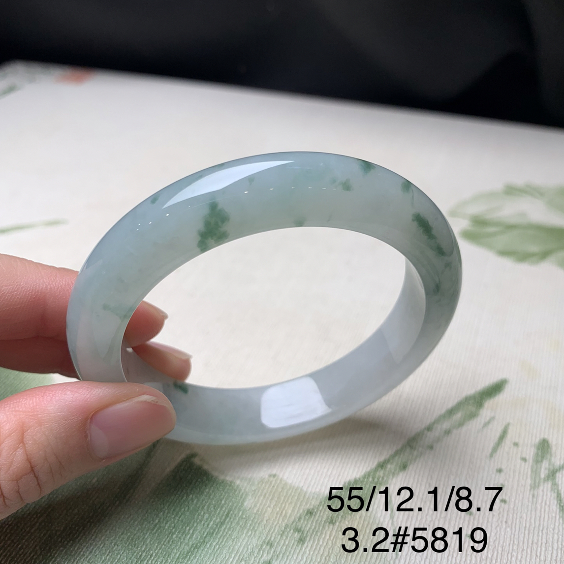 55圈口飘花正圈天然缅甸翡翠手镯#货号5819