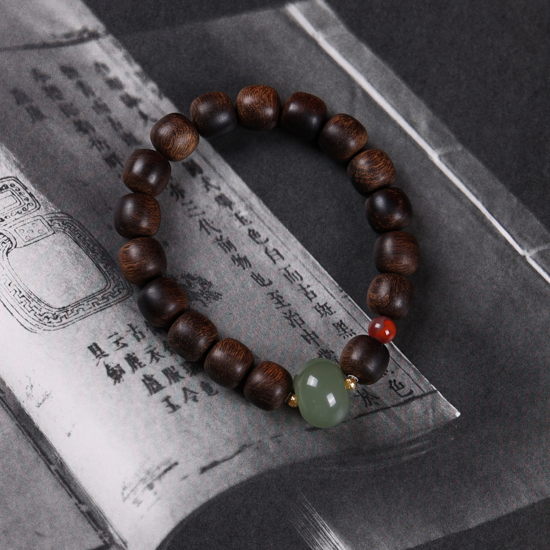 沉香【揽香集】-沉水留疤老白棋1.0单圈设计款（18k）