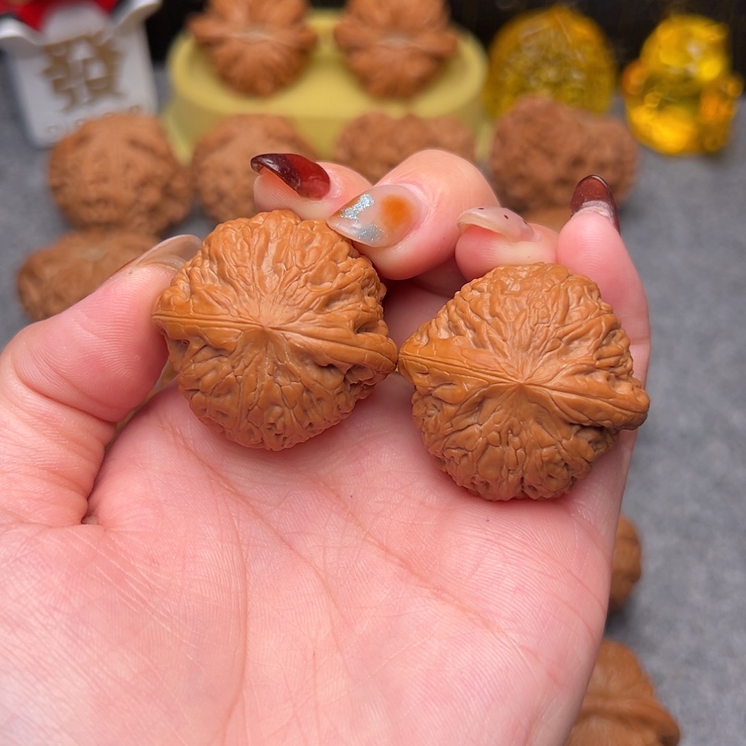 把件文玩核桃毕业精品精配铁锤妹妹36尺寸