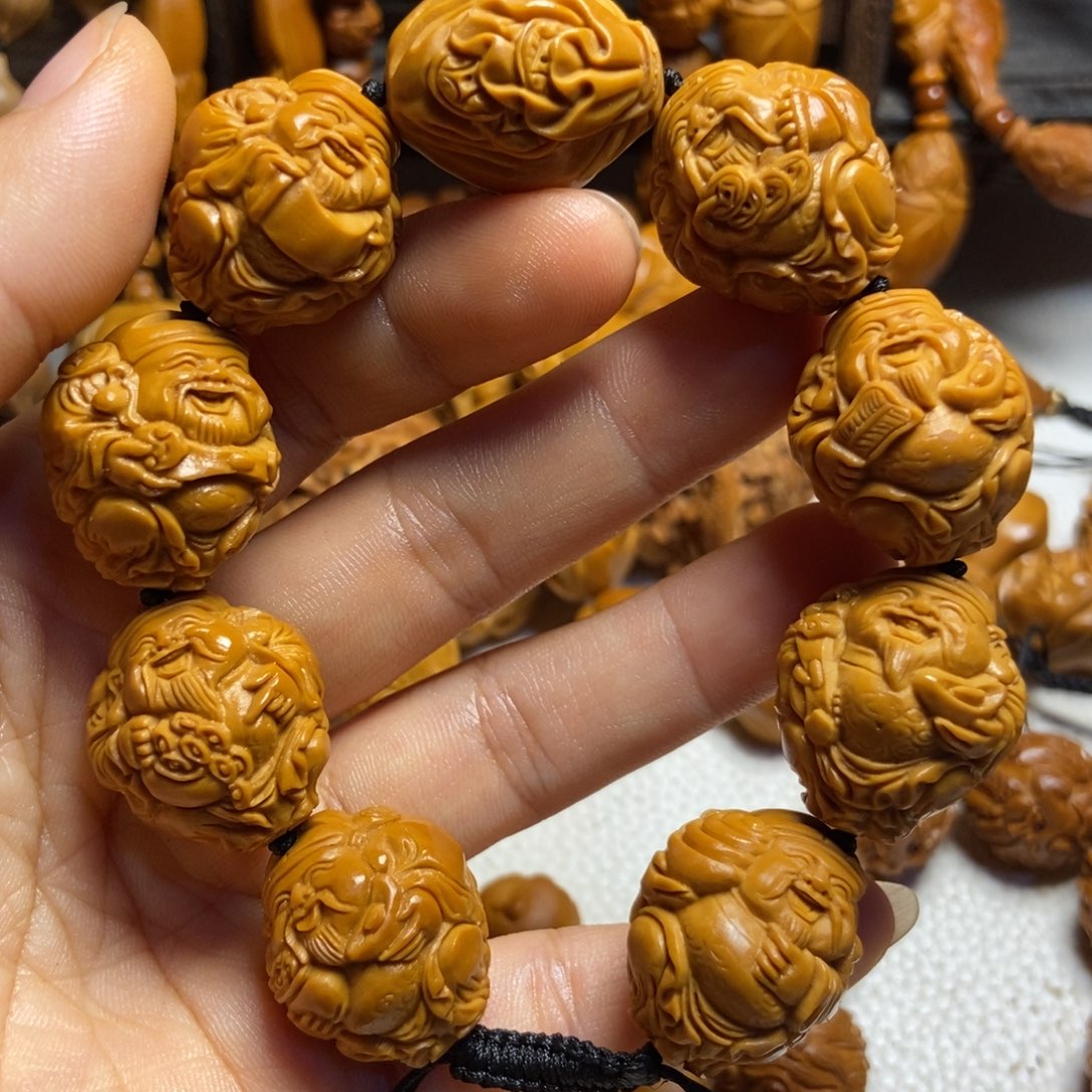 【闪购商品】手串/手链橄榄核八方财神