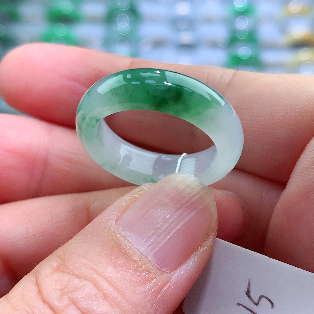 翡翠戒指未镶嵌15号