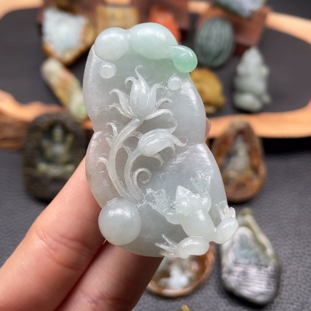 定制翡翠未镶嵌翡翠