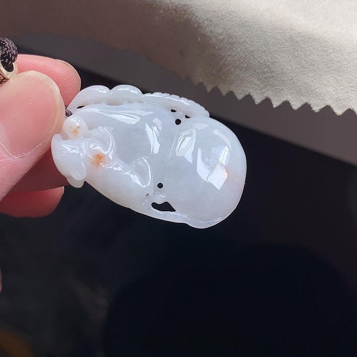 翡翠颈饰未镶嵌吊坠