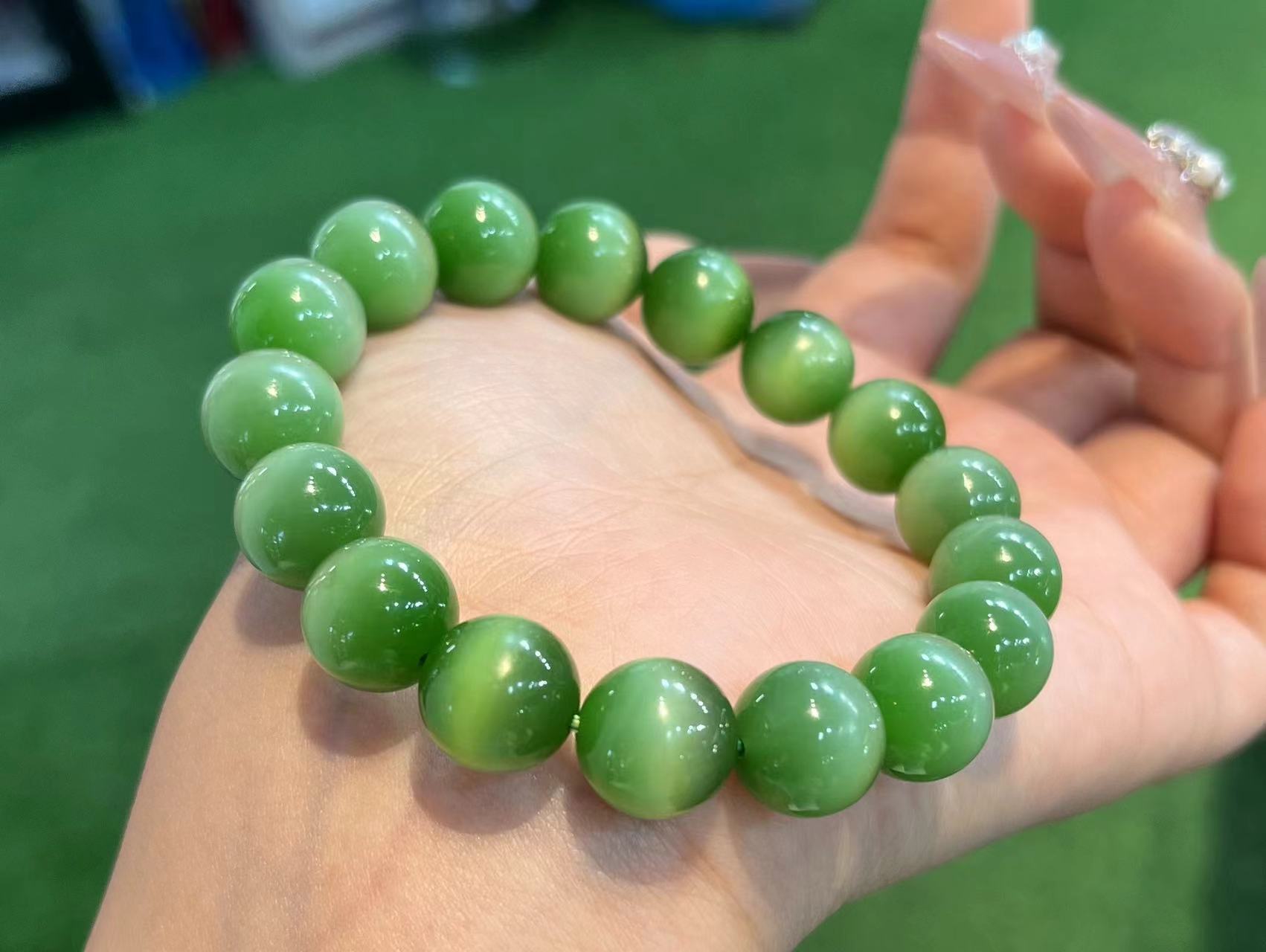 和田玉碧玉猫眼手串12mm时尚