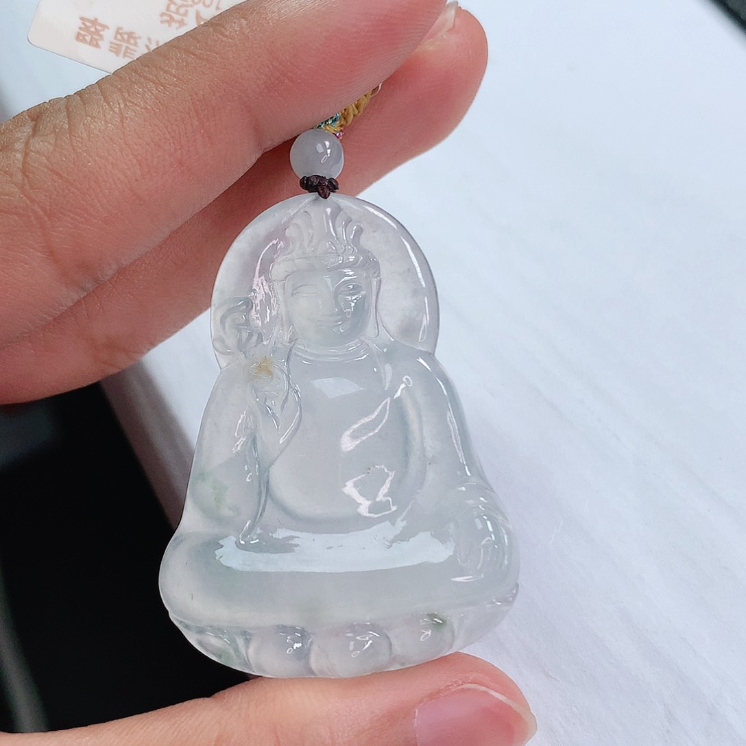 翡翠颈饰未镶嵌观音