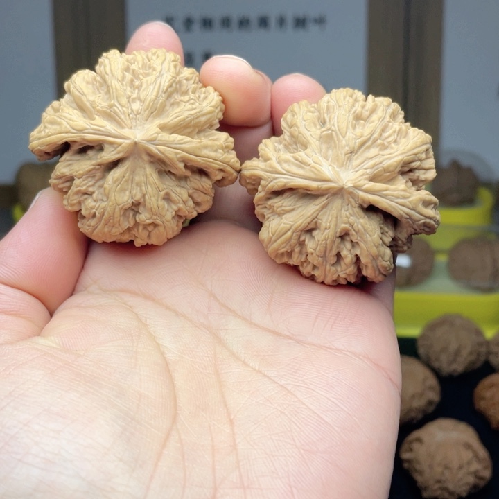 文玩核桃吊坠47+全品大粗筋球筋