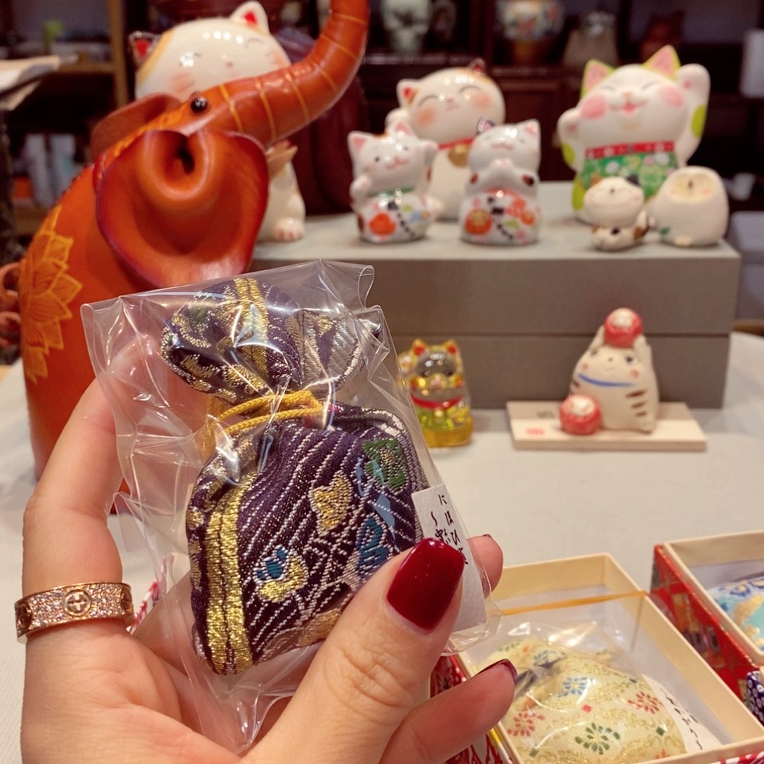 如图所示 观兰器物