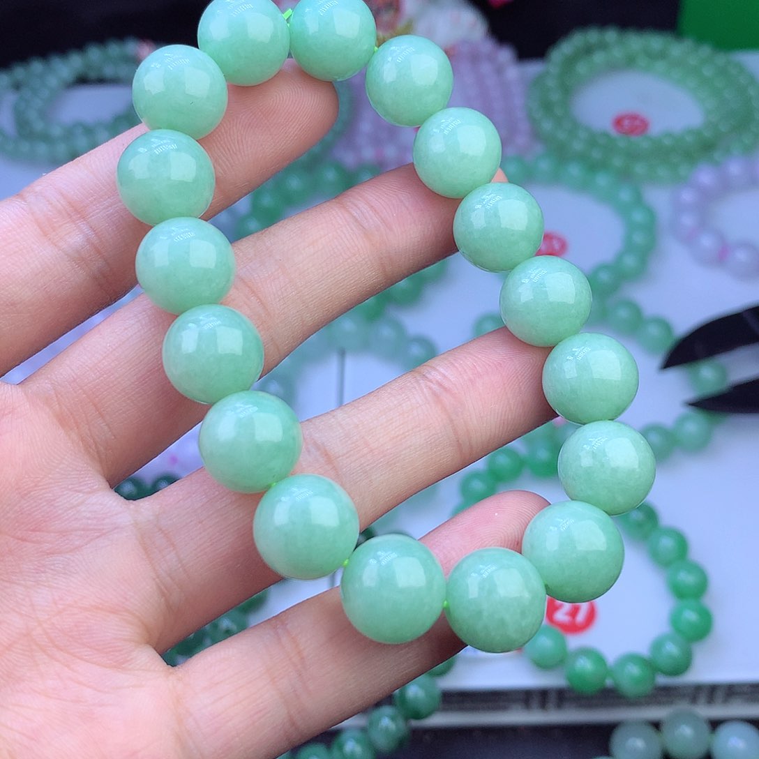 翡翠未镶嵌毛衣链