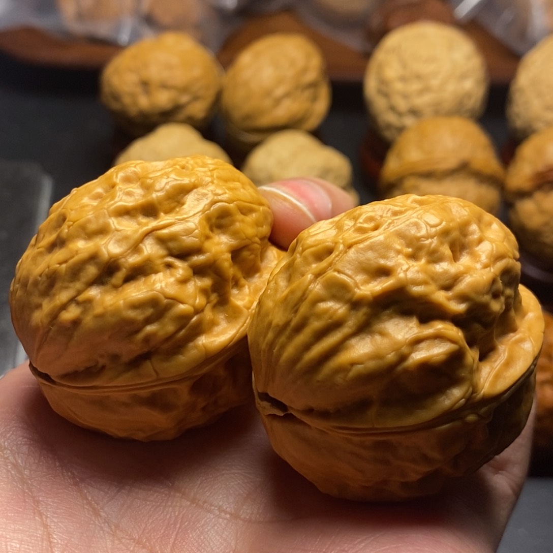 文玩核桃把件42尺玄武大地