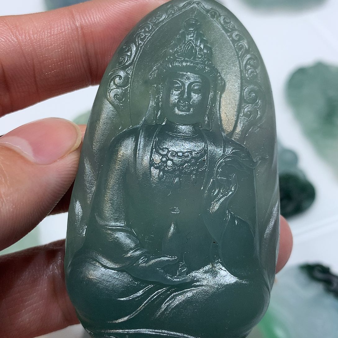 定制翡翠未镶嵌翡翠