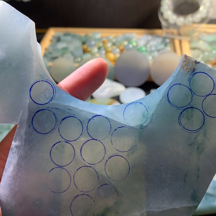 翡翠未镶嵌颈饰拾*柒0000000001