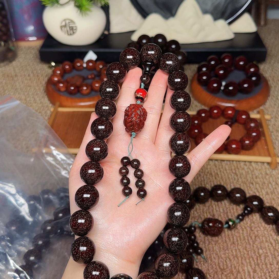 狮***了檀香紫檀（小叶紫檀）想1.8手