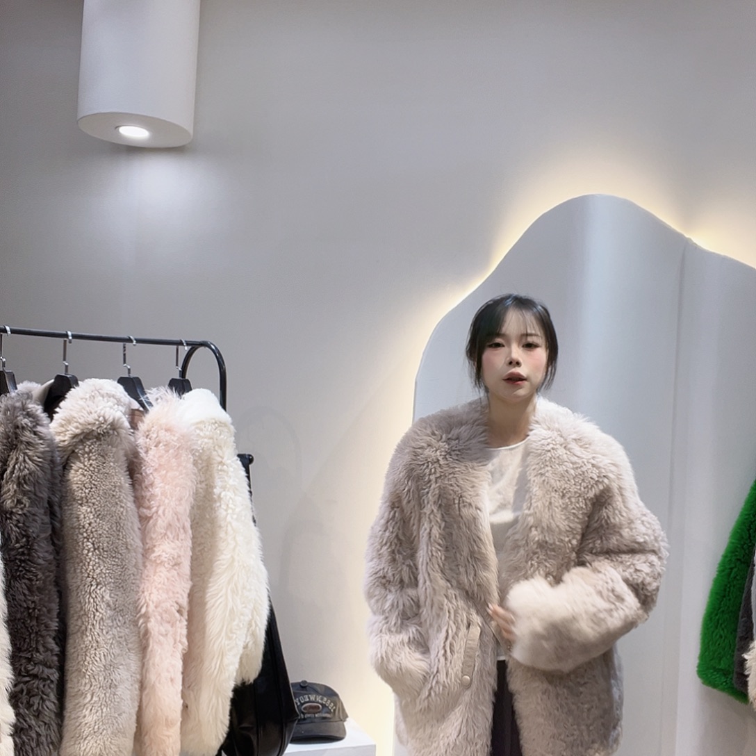 真皮皮毛一体外套006/130斤内