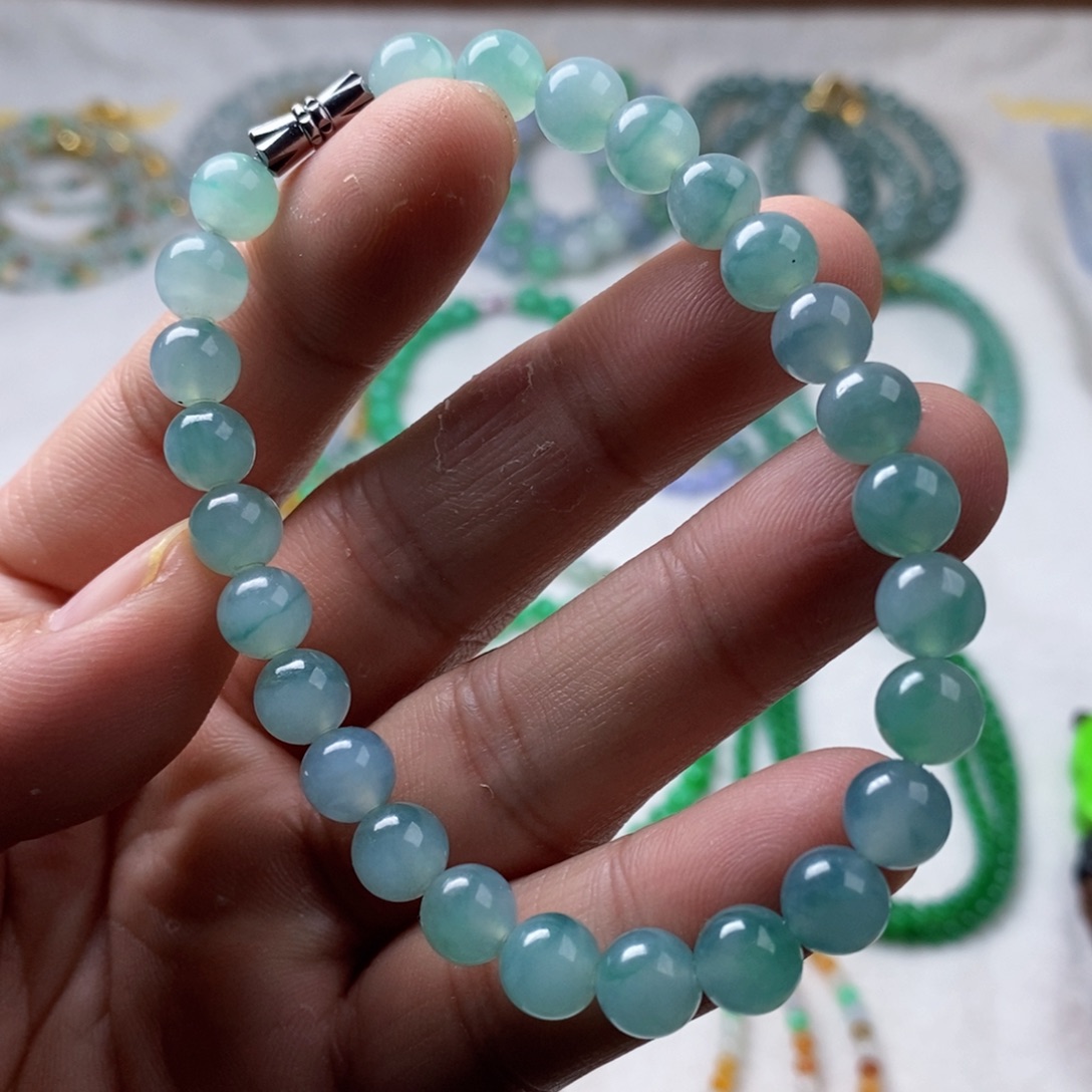 定制翡翠未镶嵌卡7.8