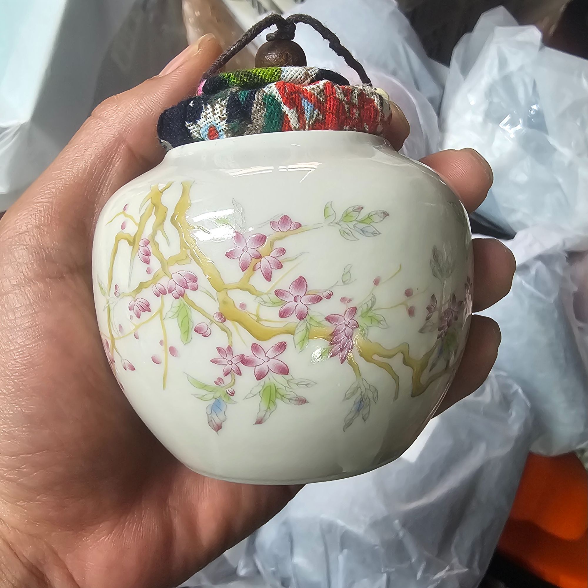 G294紫藤花茶叶罐