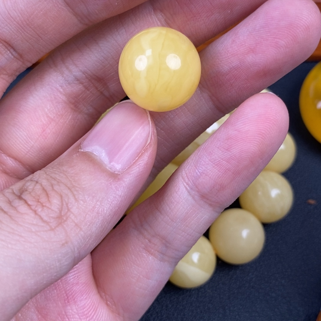 琥珀未镶嵌裸石微瑕21