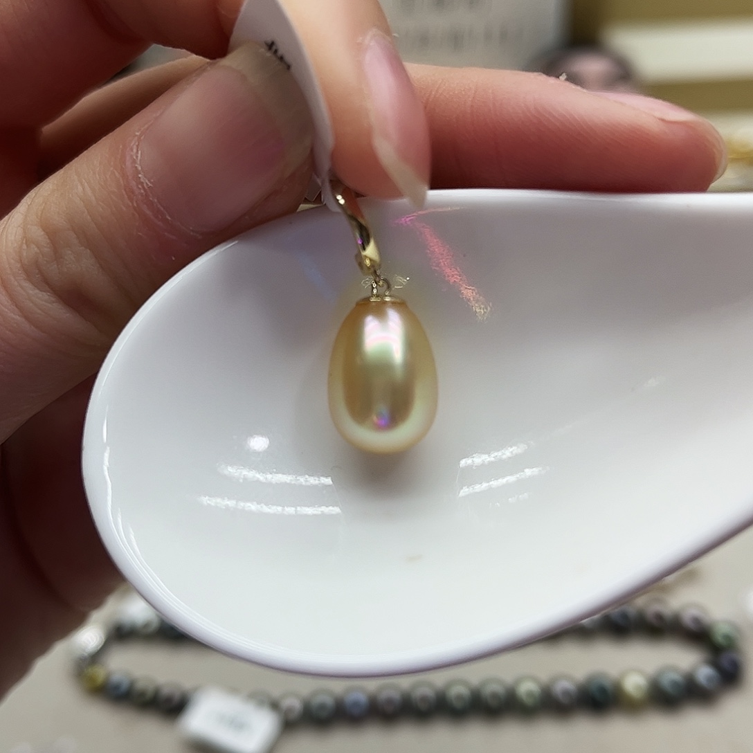 未镶嵌颈饰海水珍珠