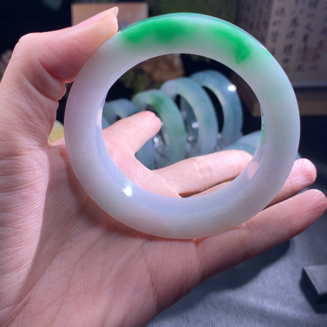 未镶嵌翡翠定制翡翠
