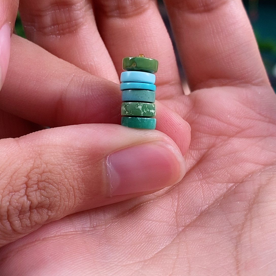 绿松石珠宝奇石未镶嵌