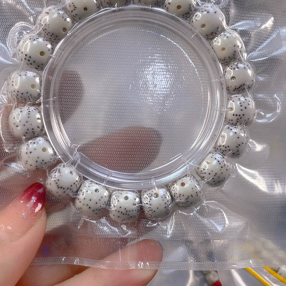 星月菩提手串?*?脱脂通体大留白尺寸11.5